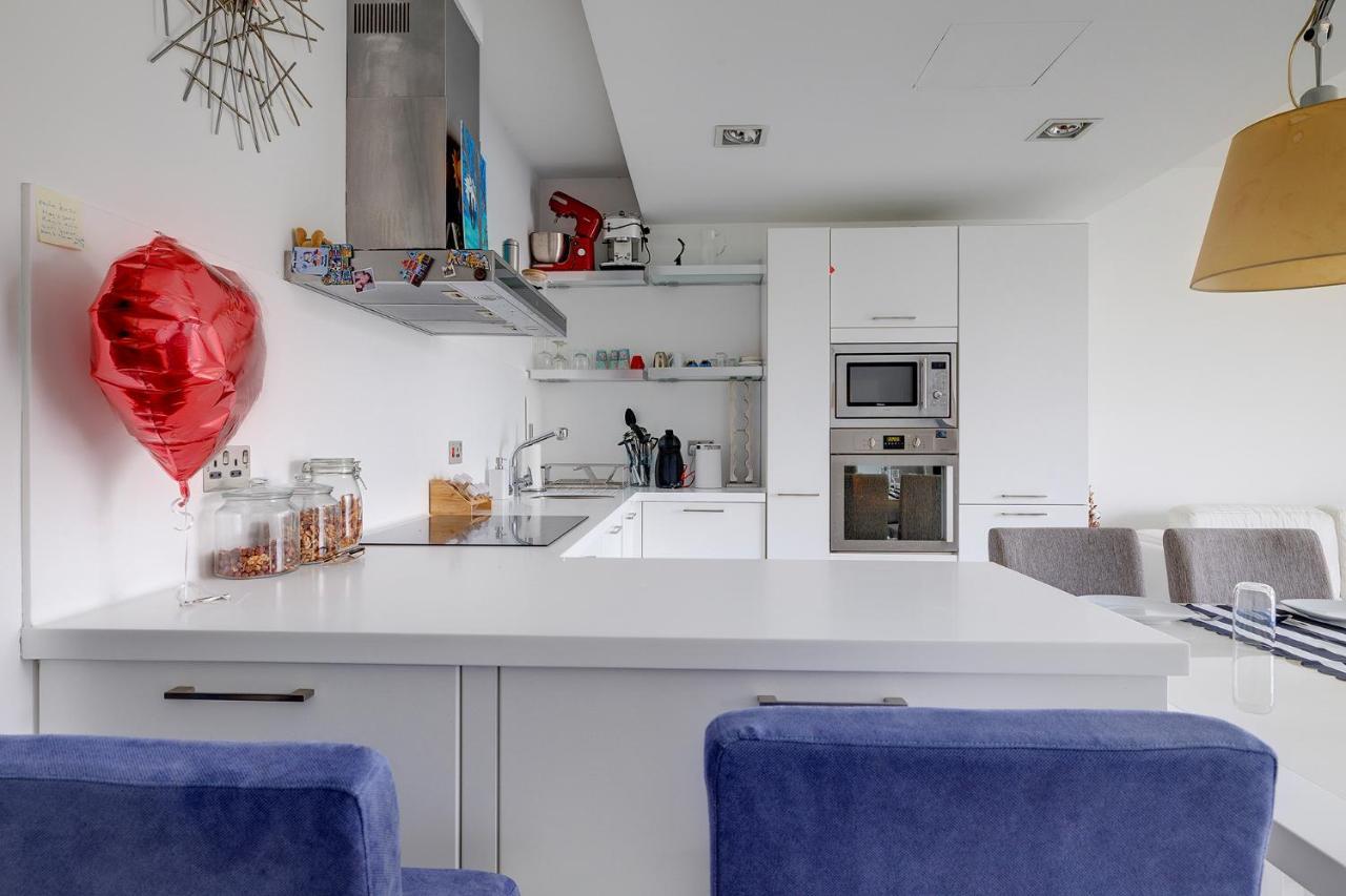 Exquisite Seafront In Spinola Bay St Julians