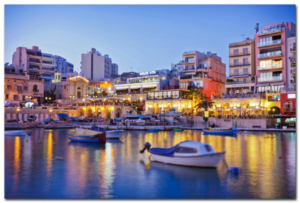 Apartment Exquisite Seafront In Spinola Bay St Julians Saint Julian's