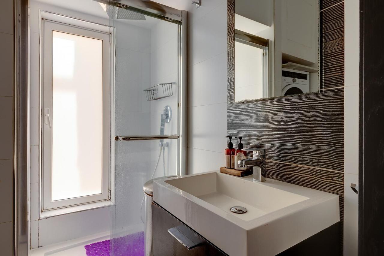 Exquisite Seafront In Spinola Bay St Julians Apartment Saint Julian's