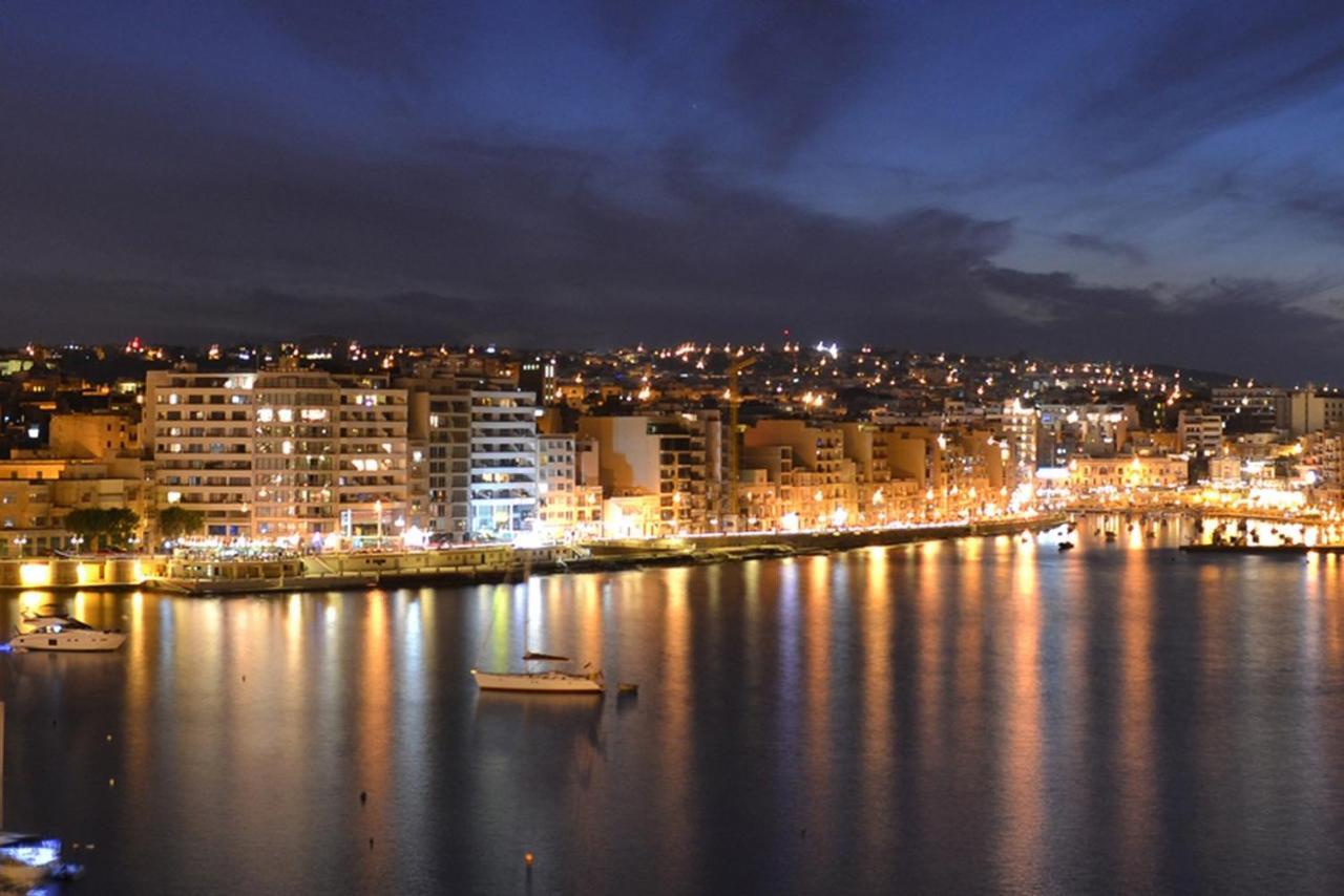 Exquisite Seafront In Spinola Bay St Julians
