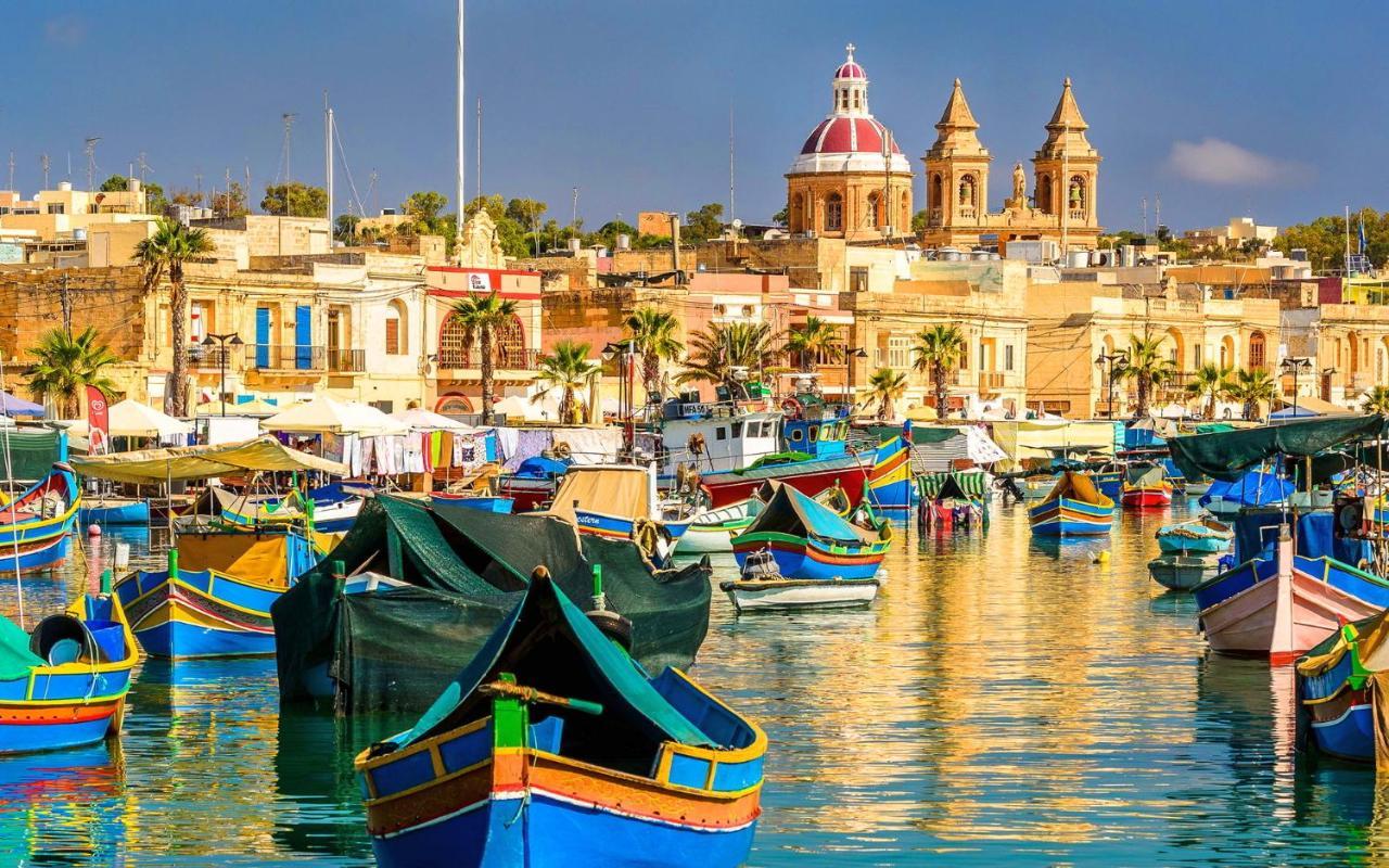 Exquisite Seafront In Spinola Bay St Julians Apartment *