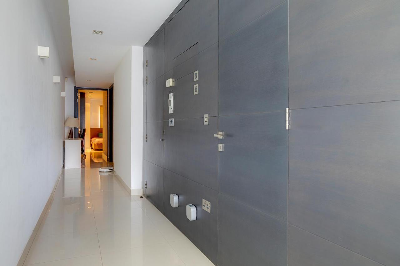 Apartment Exquisite Seafront In Spinola Bay St Julians *